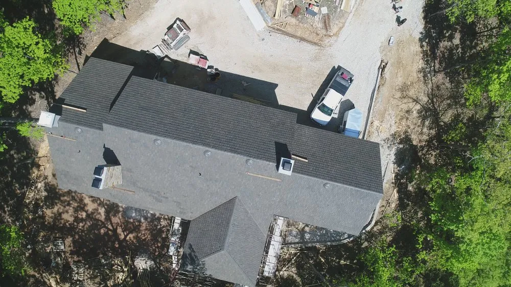 Local residential roofing service same-day service in St. Louis, MO by Redbird Roofing & Exteriors