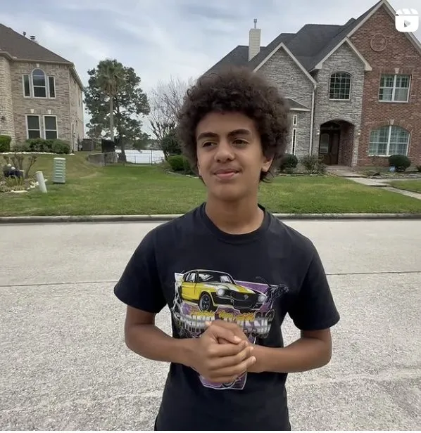 Slide of Redfish Roofing Company