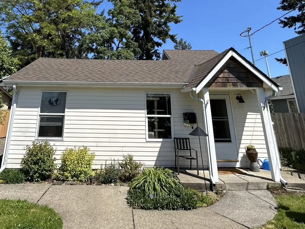 Slide of Redline Roofing & Construction