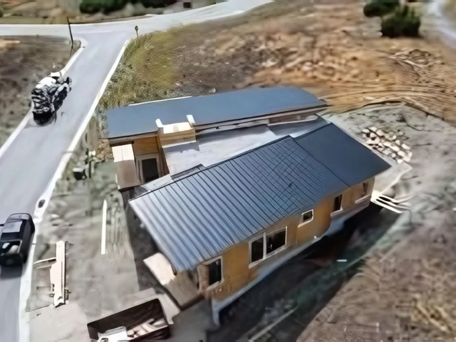 Slide of Redline Roofing