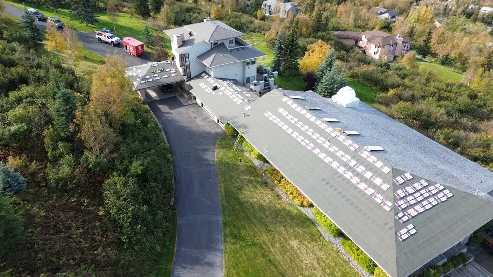 Slide of Reds Roofing & Renovations