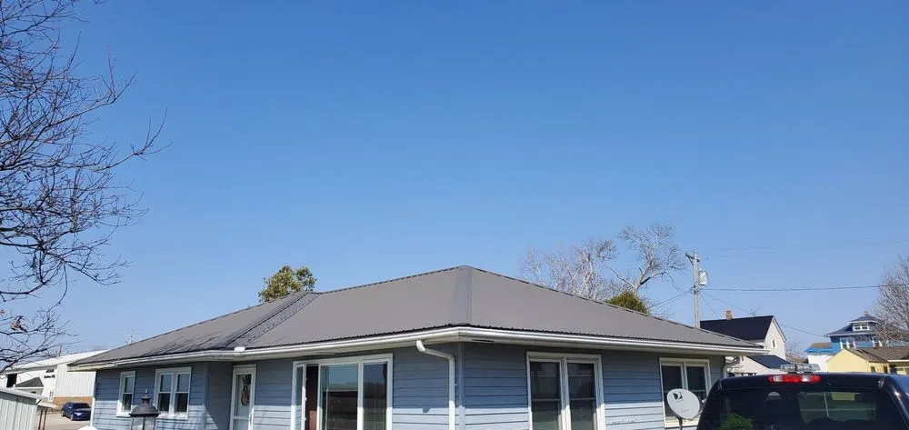 Slide of RedStar Builders