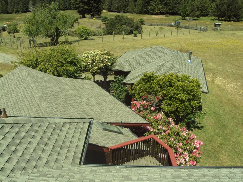 Slide of Redwood Roofers