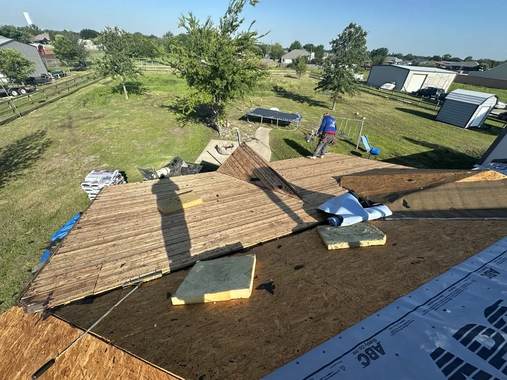 Slide of Redwood Roofing & Construction