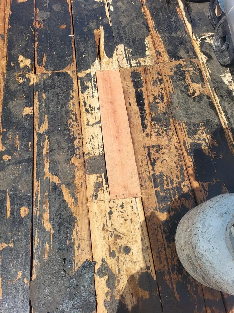 Slide of Redwood Roofing