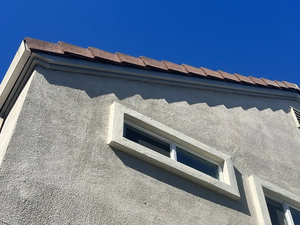Slide of Redwood Roofing