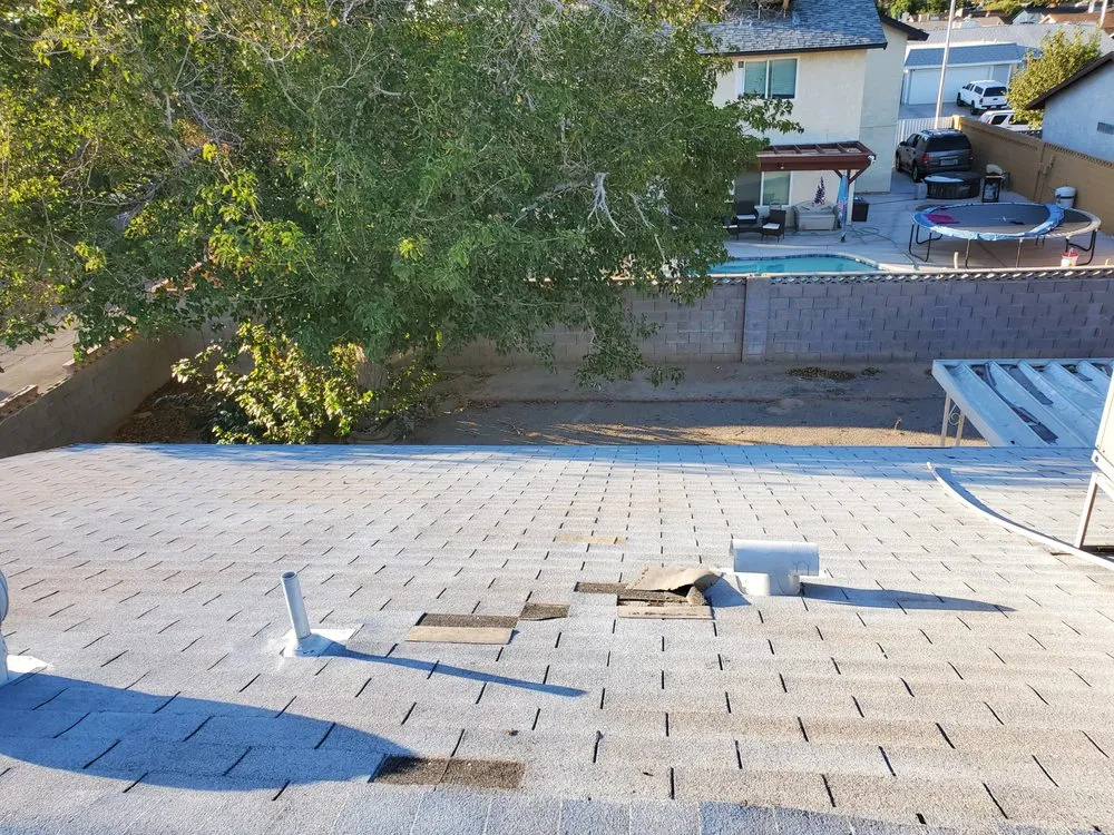 Slide of Redz Roofing