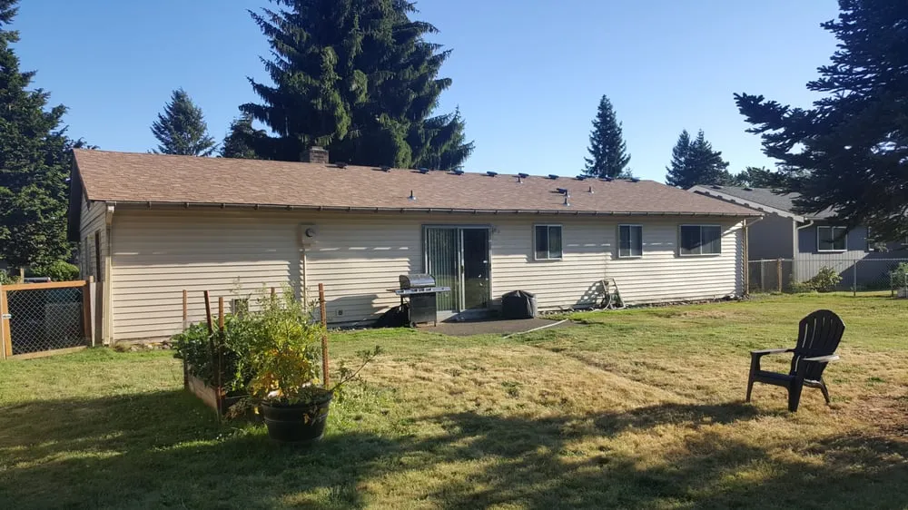 Slide of Reed's Roofing & Remodel