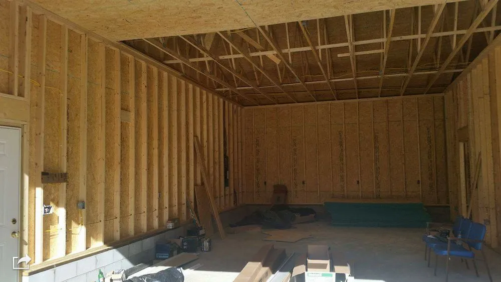 Expert shingle roofing service in Belfry, KY - Reed's Sprayfoam Insulation