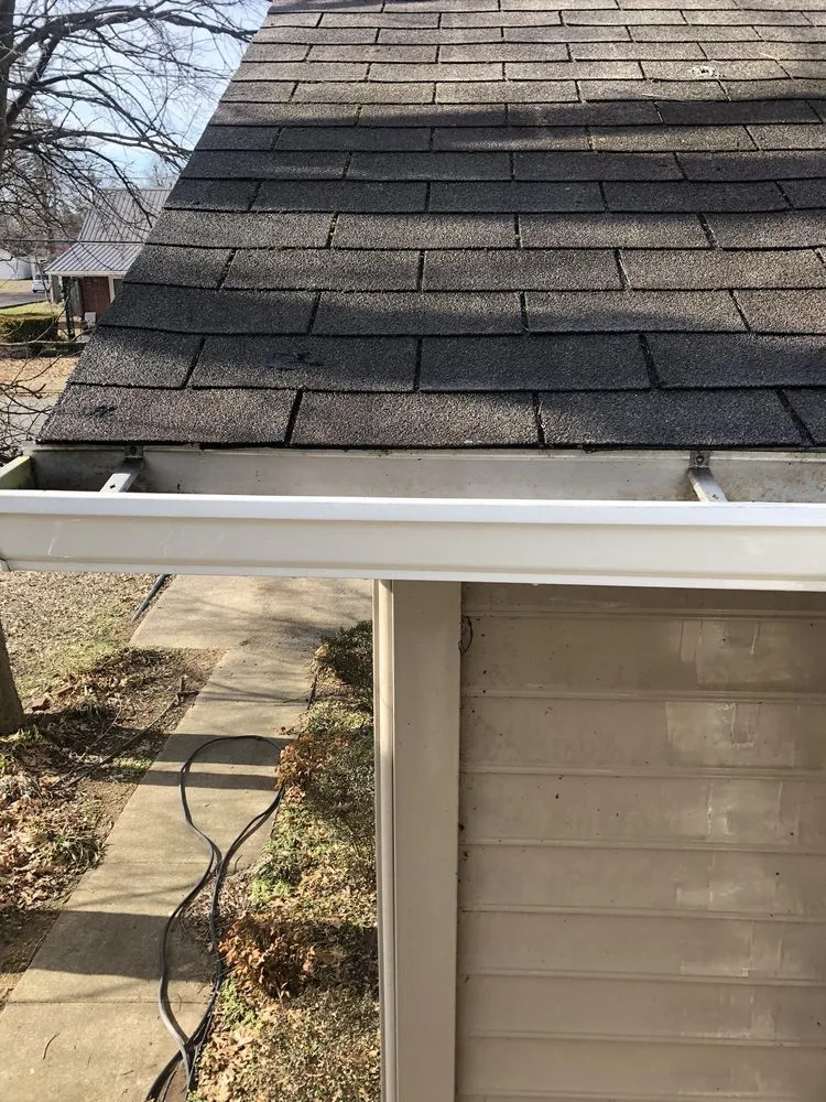 Slide of Reelfoot Roof And Gutter Cleaning