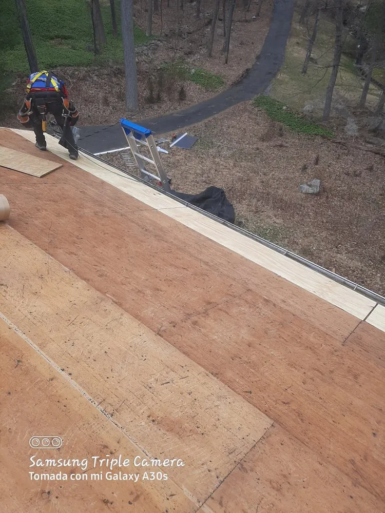 Slide of Reemplazo De Techo Reparacion