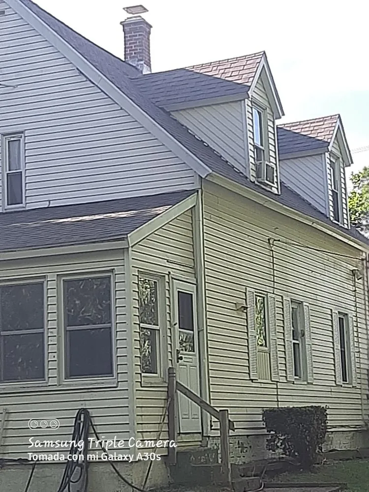 Slide of Reemplazo De Techo Reparacion