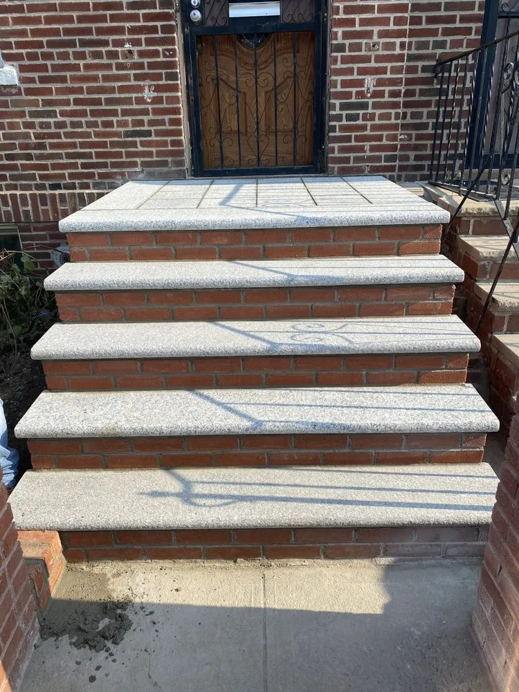 Slide of Reet & S Construction