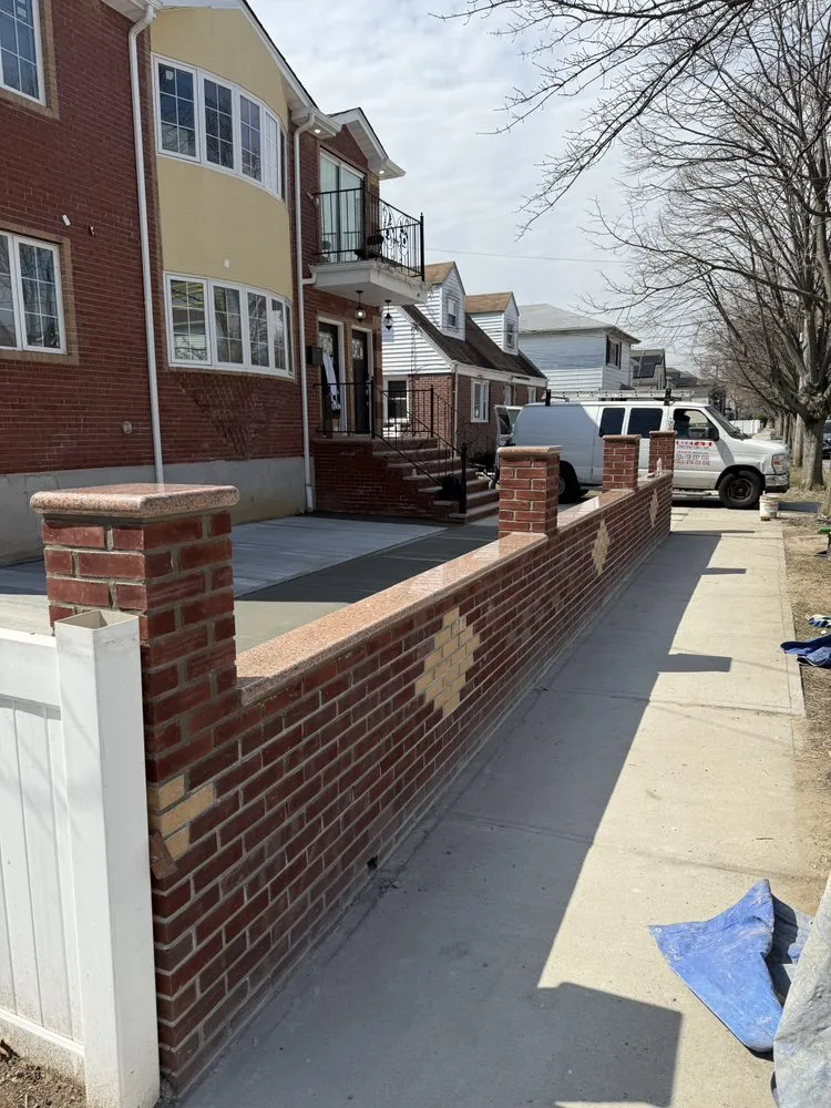 Slide of Reet & S Construction