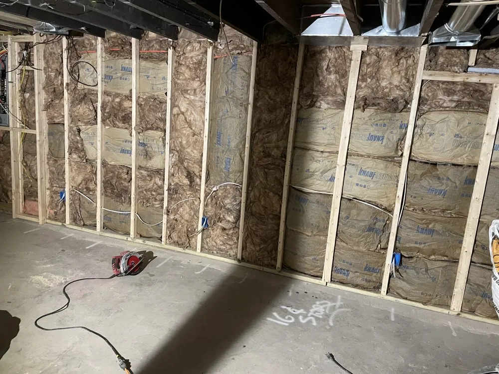 Slide of Reeves N Sons