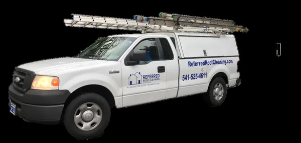 Referred Roof Cleaning Logo