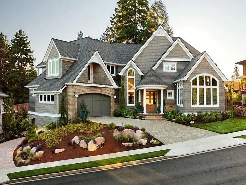 Slide of Refined Home Services