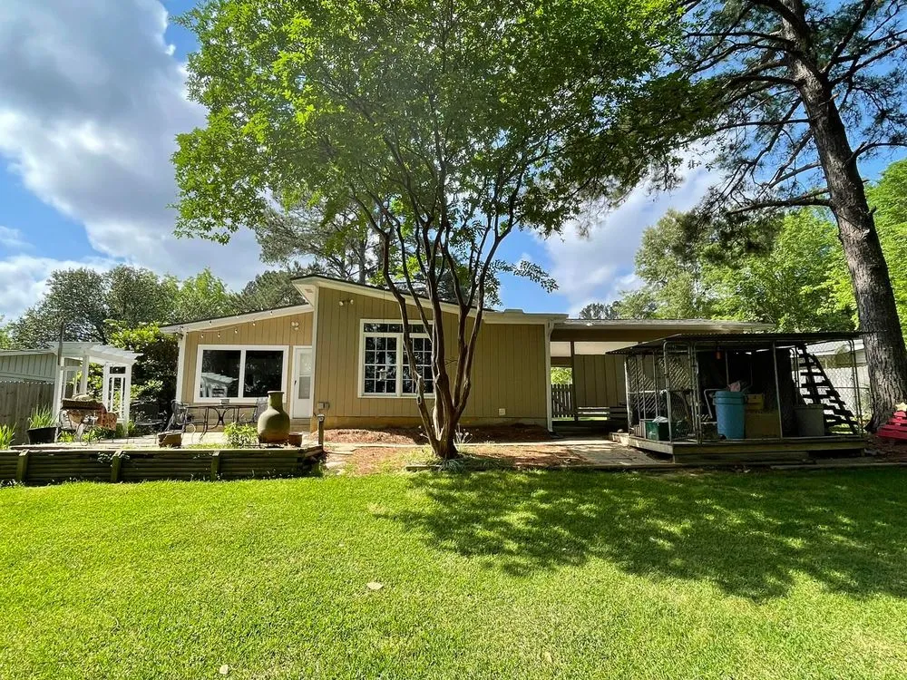 Slide of Reflex Roofing & Construction