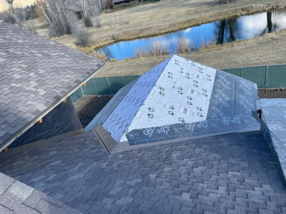 Slide of Regal Roofing & Exterios