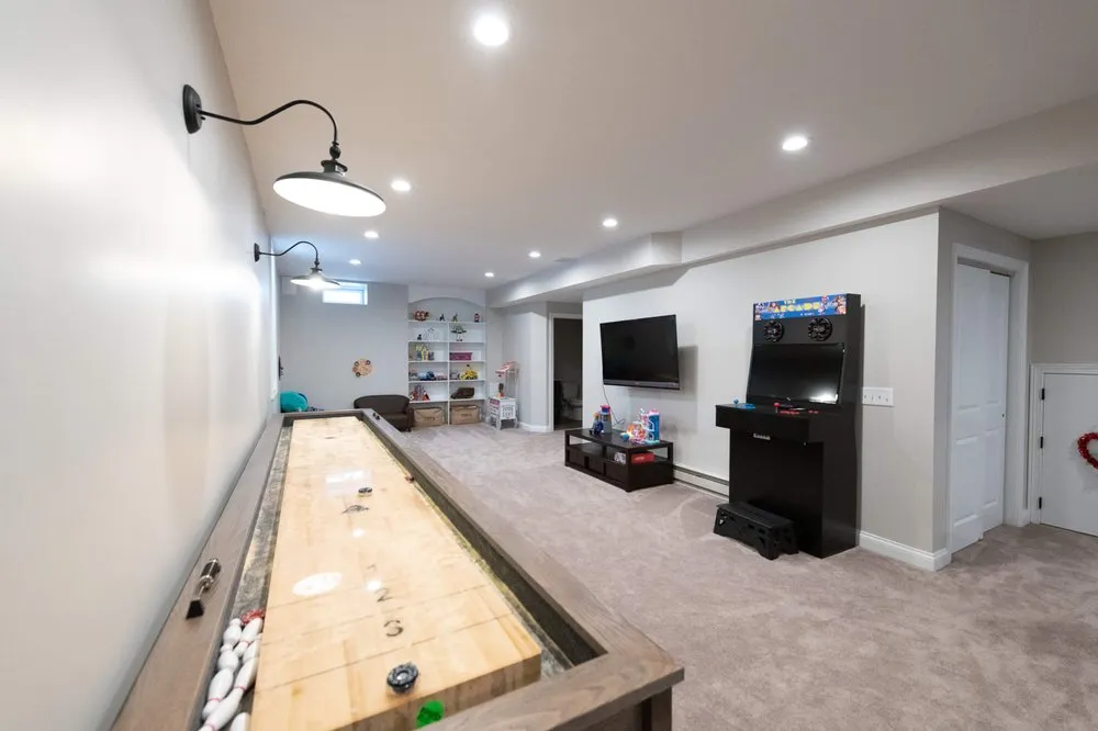 Slide of Regency Design + Build