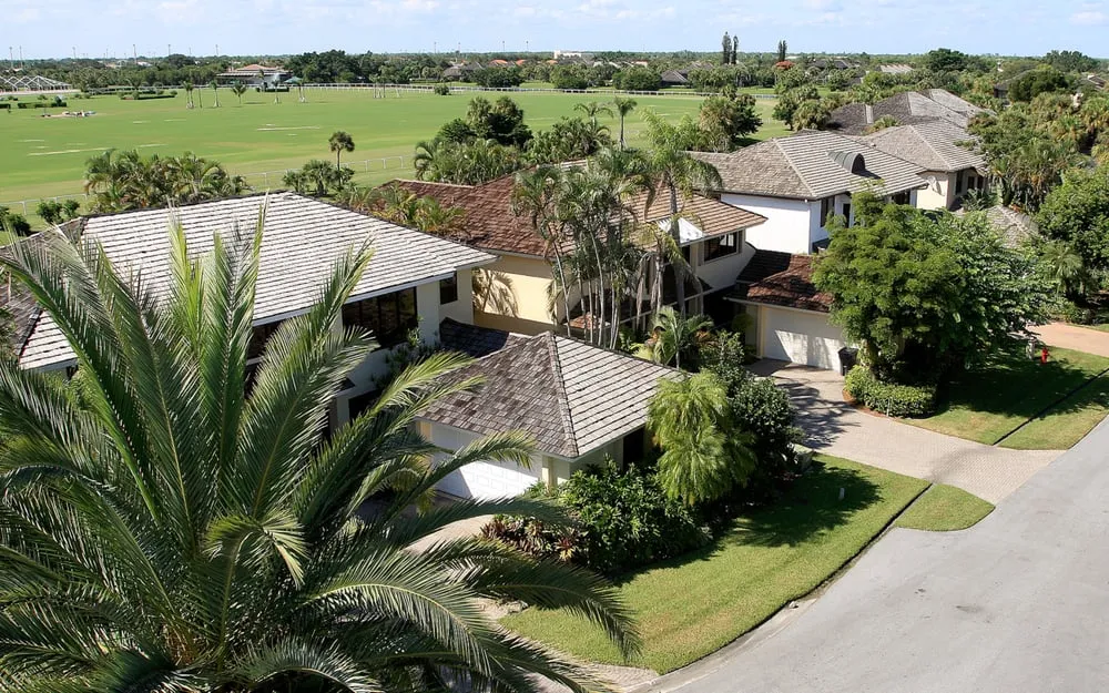 Slide of Regency Roofing Shakemasters