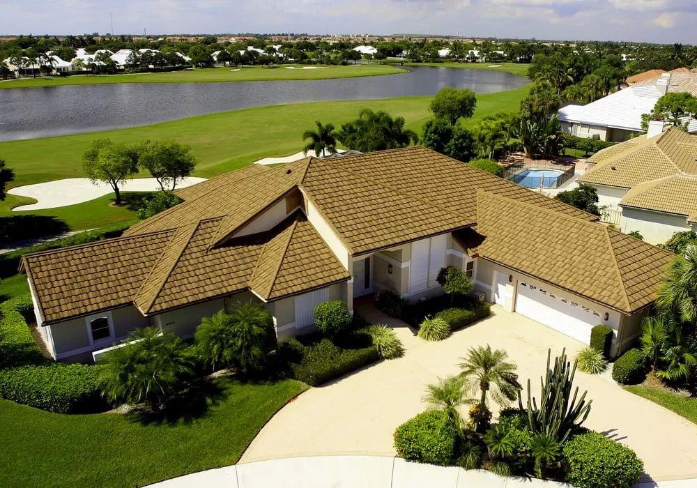 Slide of Regency Roofing Shakemasters