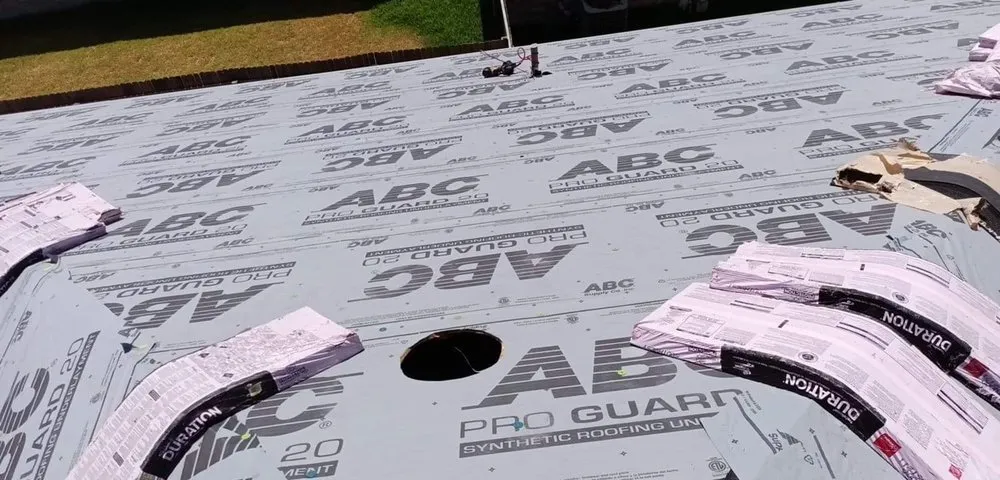 Slide of Regio's Roofing