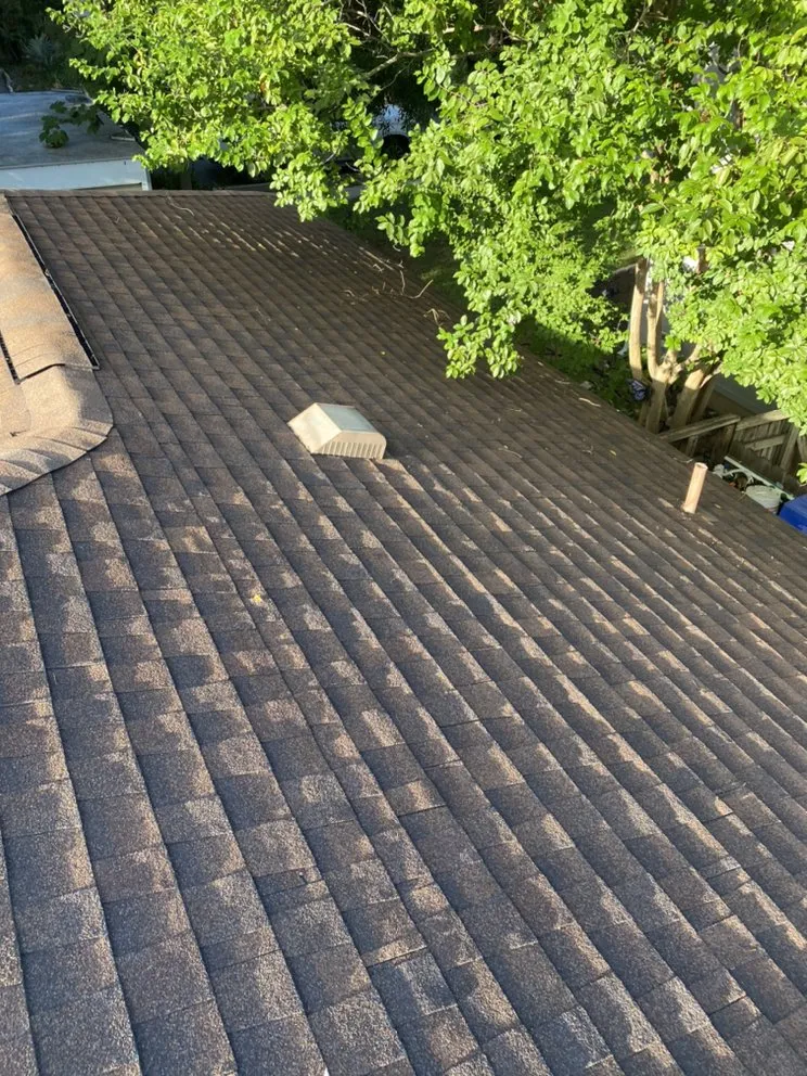 Slide of Regio's Roofing