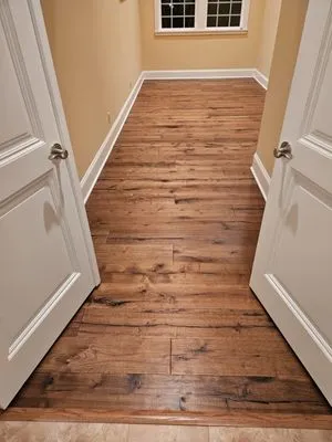 Reign Property Services Logo