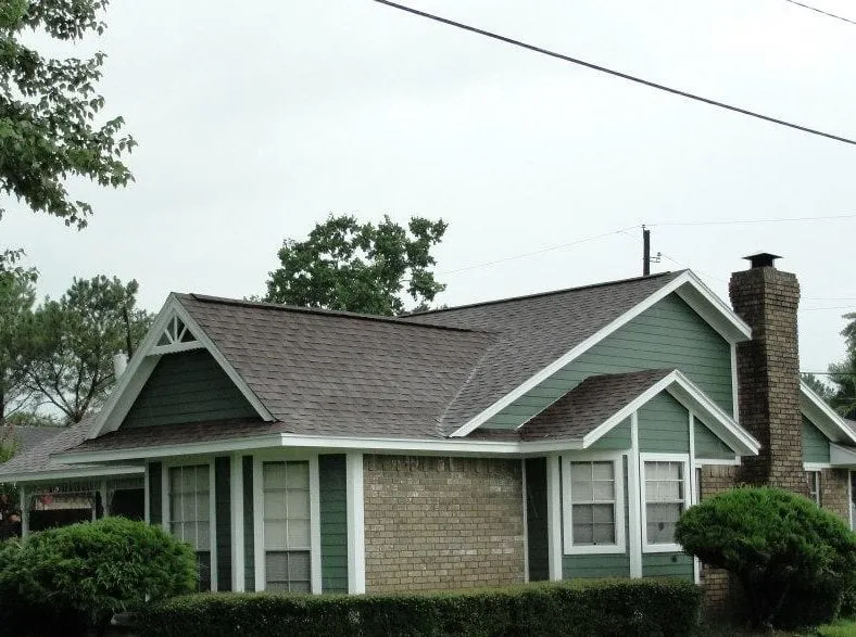 Slide of Reilly Roofing & Gutters