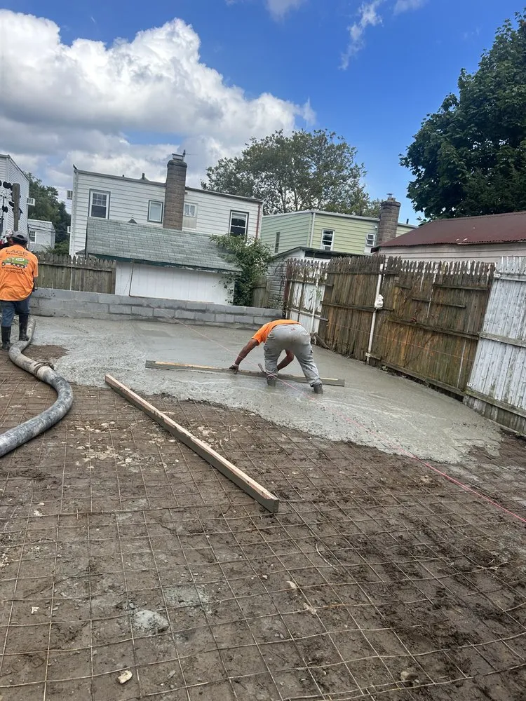 Slide of Reina Del Cisne General Construction