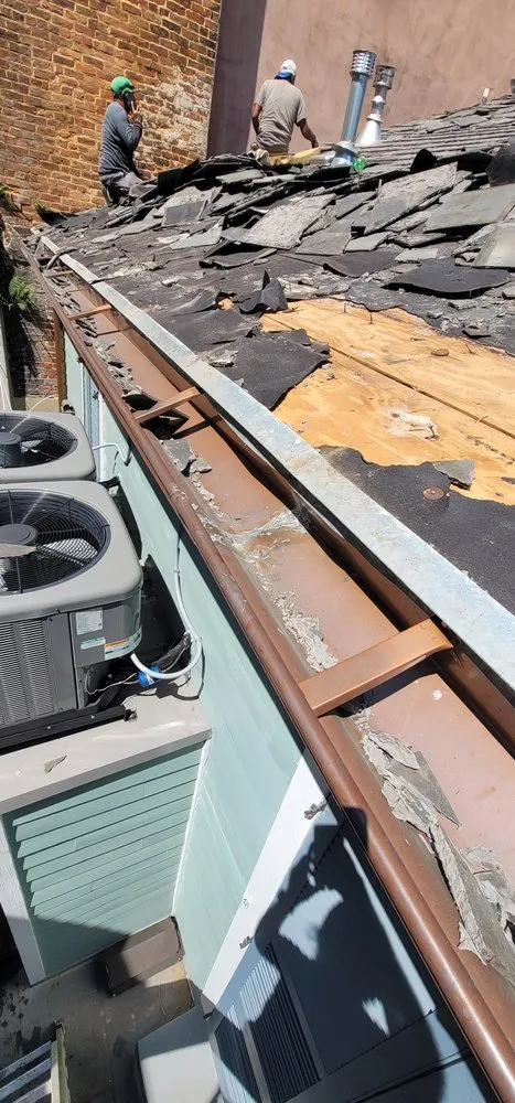 Slide of Reinhardt Restoration