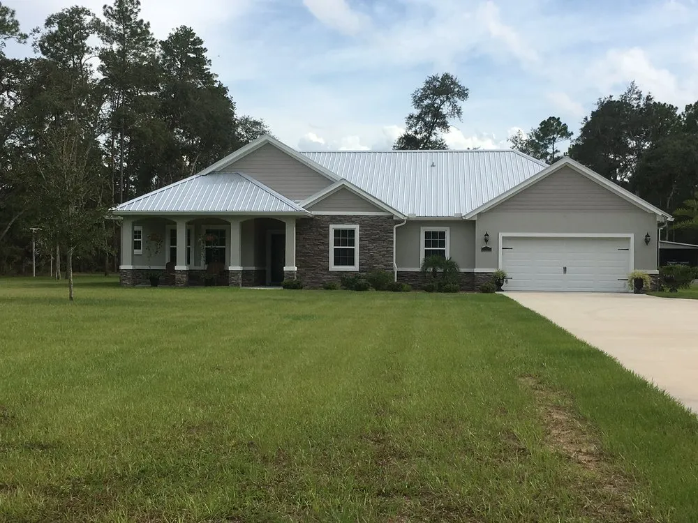 Slide of Reiter Roofing