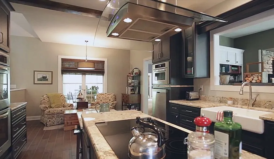 Slide of Reliable Building Services