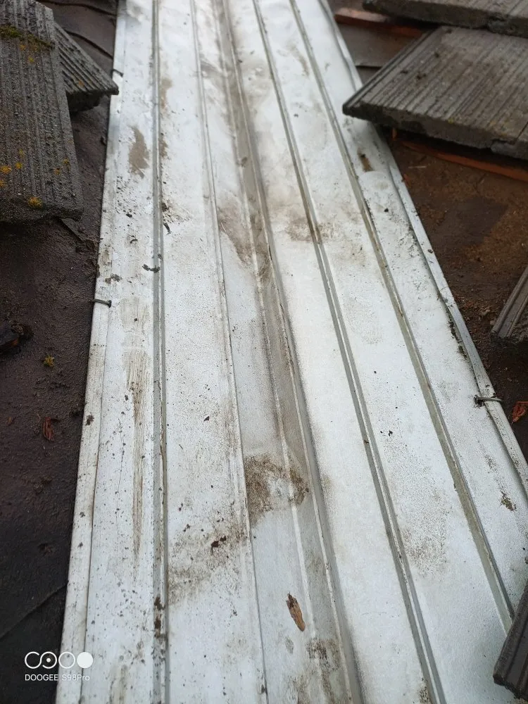 Slide of Reliable Roof Repair