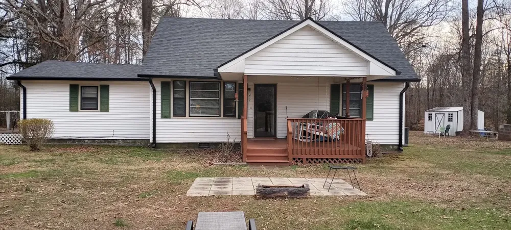 Slide of Reliable Roofers Jackson