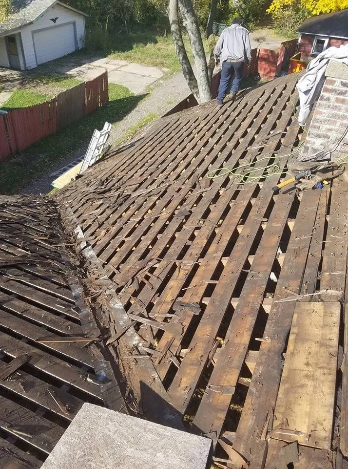 Top-rated roof replacement experts serving Miami, IN - Reliable Roofing & Construction