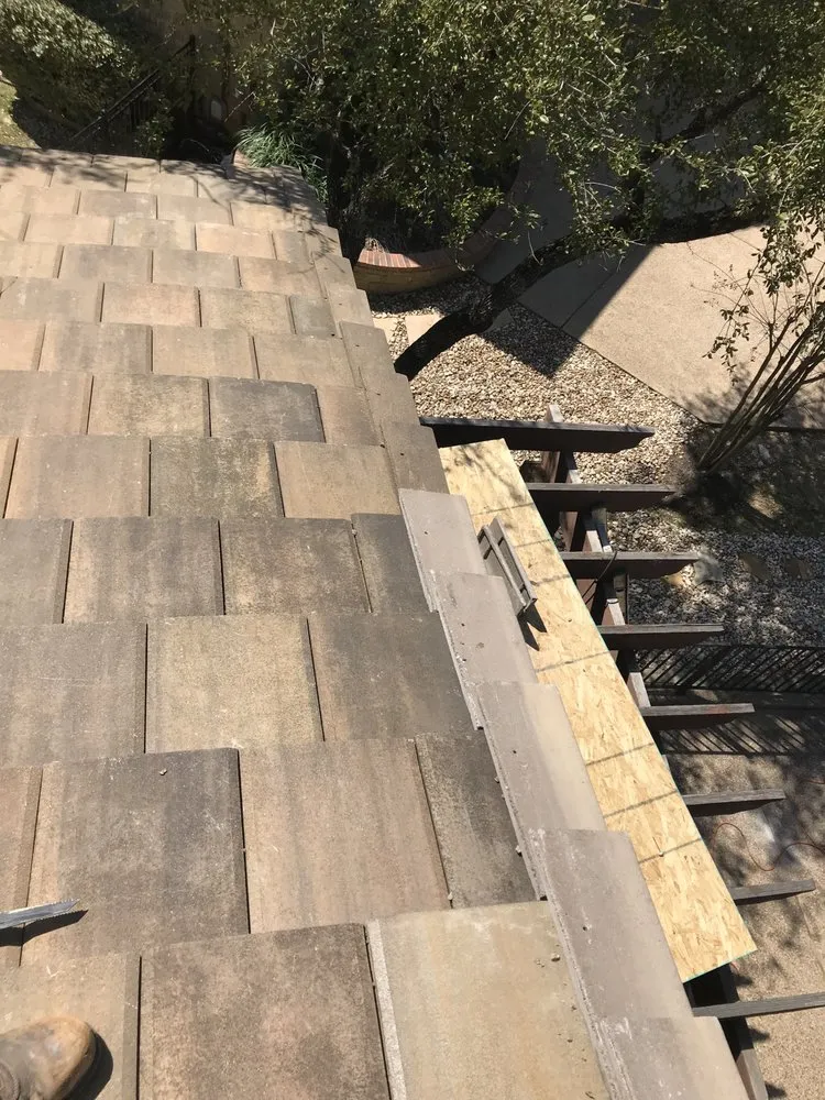 Slide of Reliable Roofing & Repairs