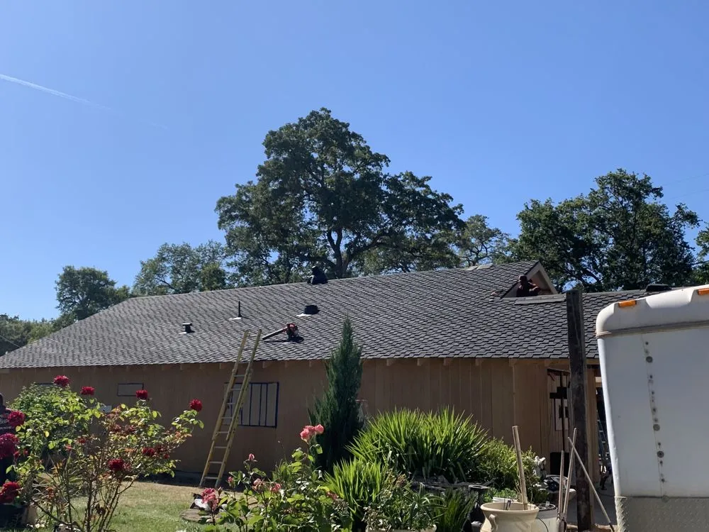 Slide of Reliable Roofing Loomis