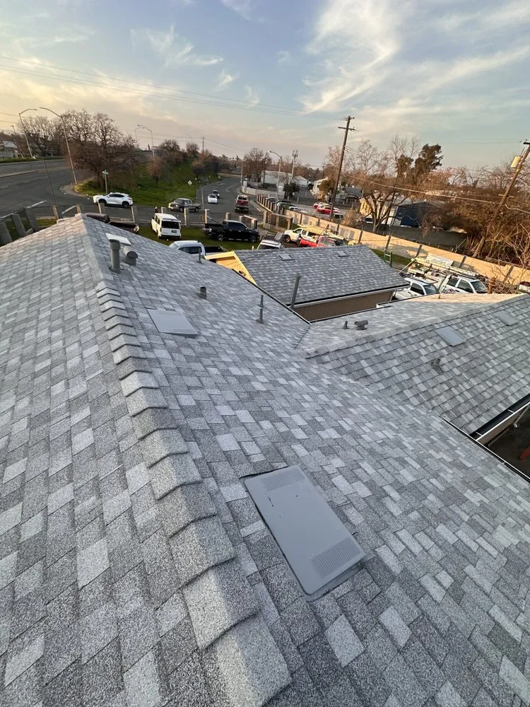 Slide of Reliable Roofing Loomis