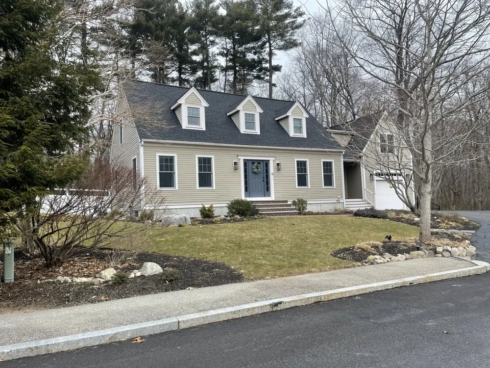 Slide of Reliable Roofing Siding and Windows