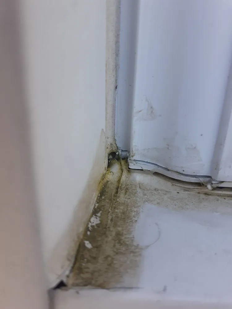 Slide of Reliable Roofing Siding and Windows