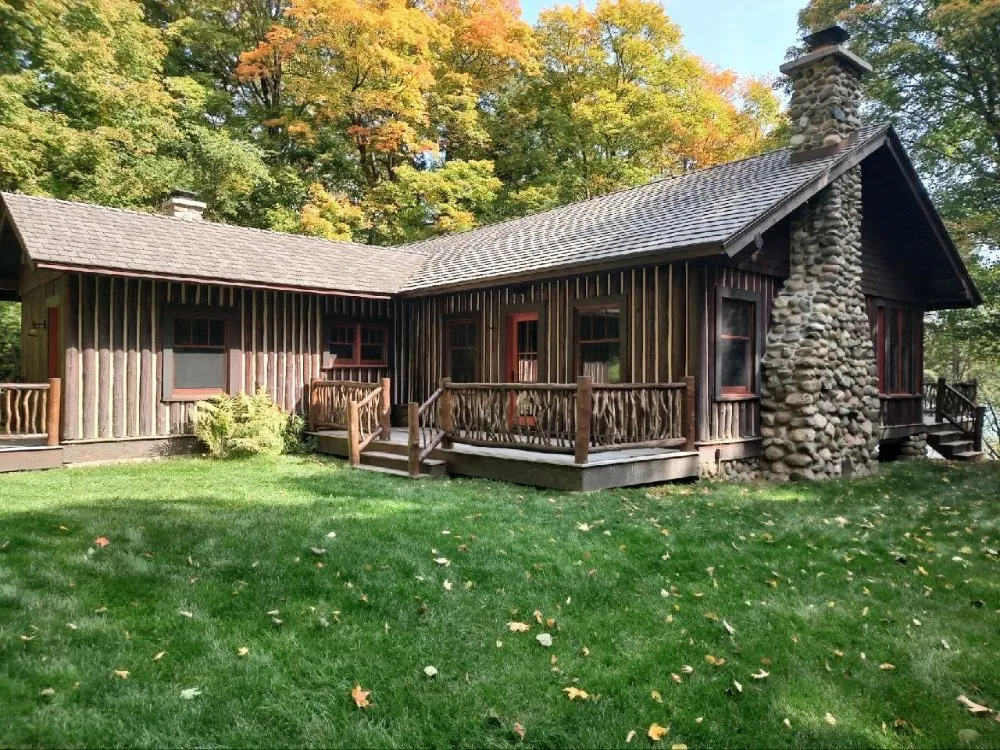 Slide of Remarkable Services