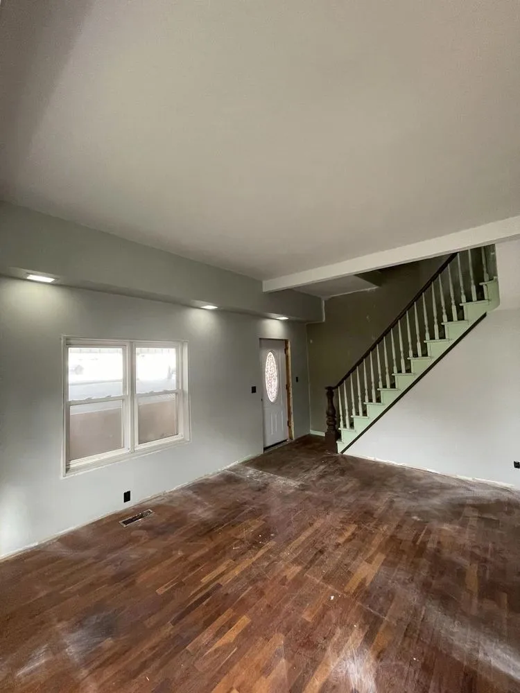 Slide of Remodeling And Painting Aritas