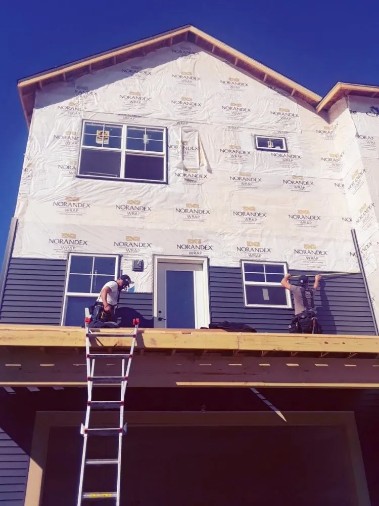 Slide of Remodeling and Repairs Ramirez