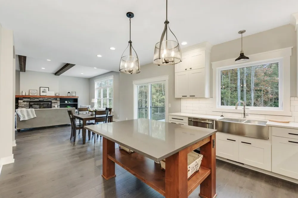 Slide of Renaissance Exteriors & Remodeling