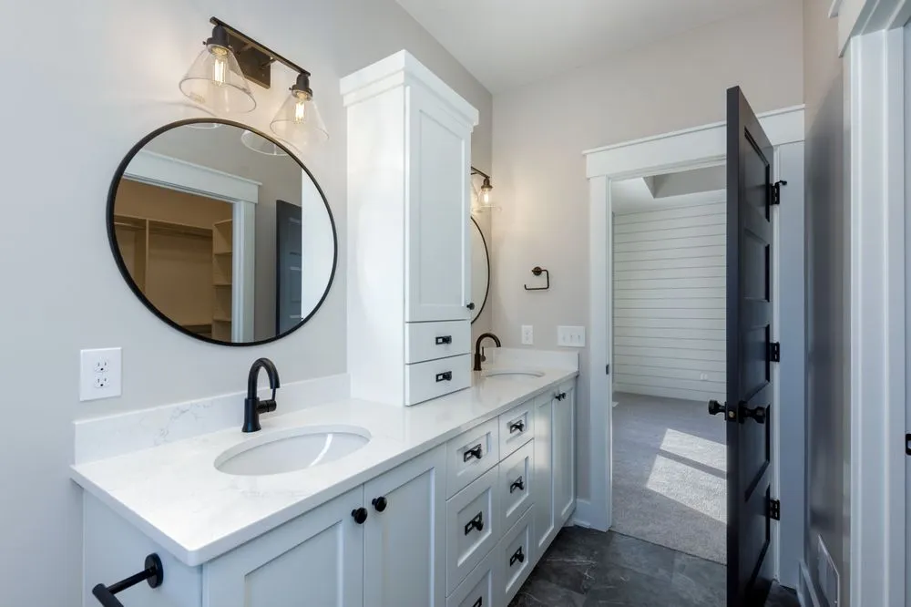 Slide of Renaissance Exteriors & Remodeling