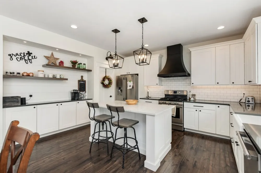 Slide of Renaissance Exteriors & Remodeling