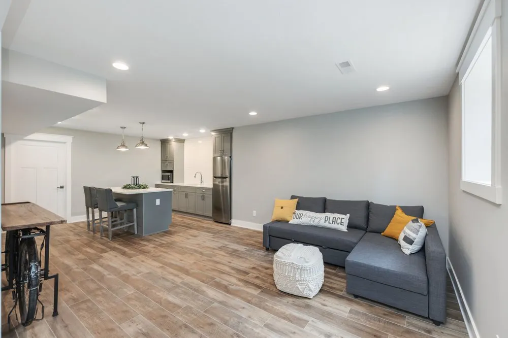 Slide of Renaissance Exteriors & Remodeling