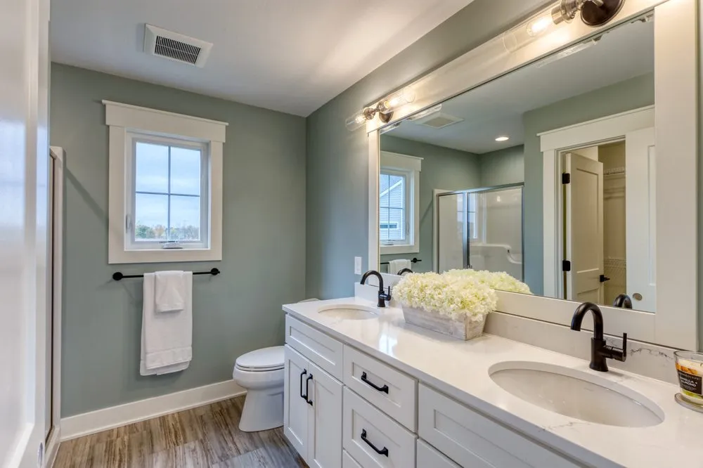 Slide of Renaissance Exteriors & Remodeling